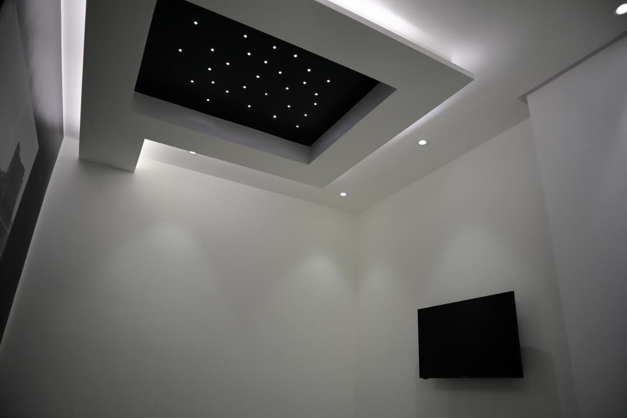 Rettifilo 201 Exclusive Rooms เนเปิลส์ ภายนอก รูปภาพ