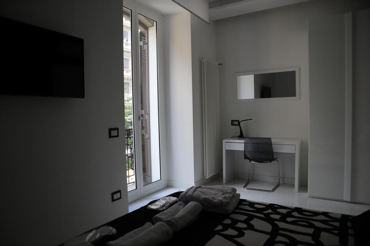Rettifilo 201 Exclusive Rooms เนเปิลส์ ภายนอก รูปภาพ